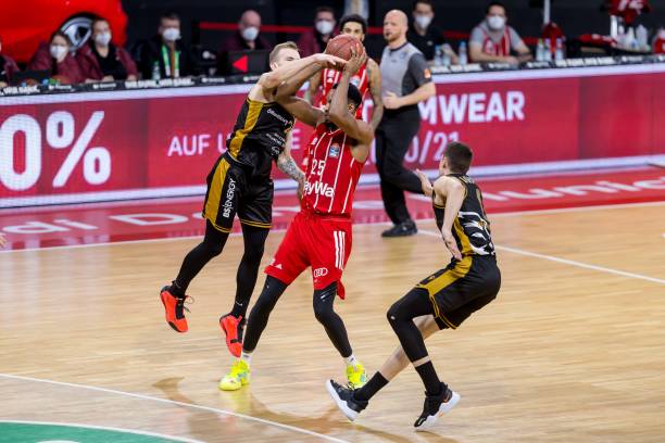 的位置逐渐 的位置逐渐