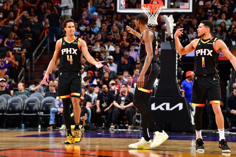 统与现代足 统与现代足